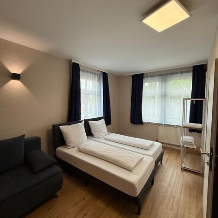 Crown Living Villa Blumenau Studios, Smarttv, Parkplatz Lustenau Buitenkant foto