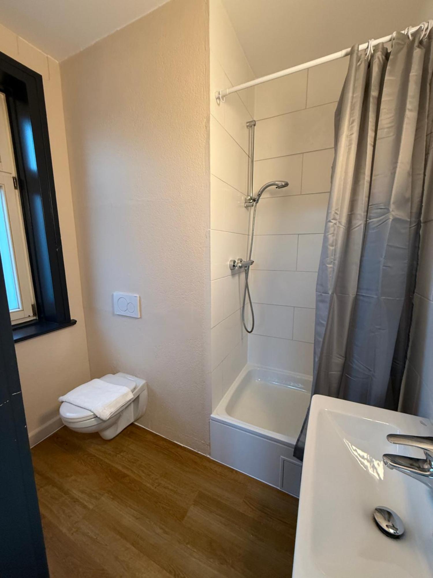 Crown Living Villa Blumenau Studios, Smarttv, Parkplatz Lustenau Buitenkant foto
