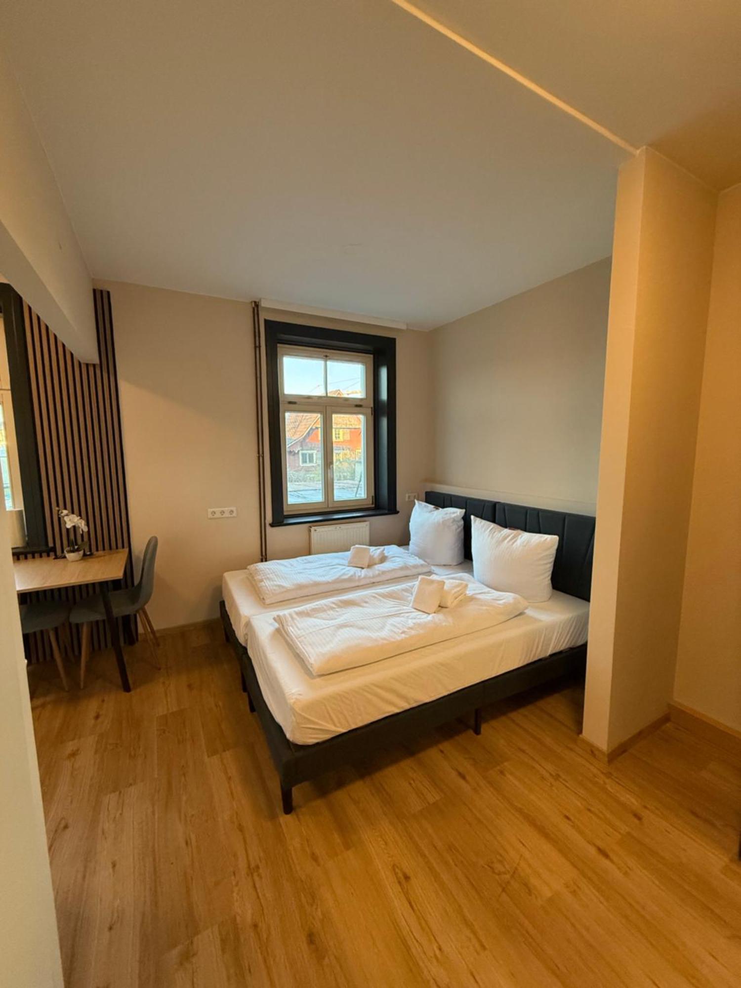 Crown Living Villa Blumenau Studios, Smarttv, Parkplatz Lustenau Buitenkant foto